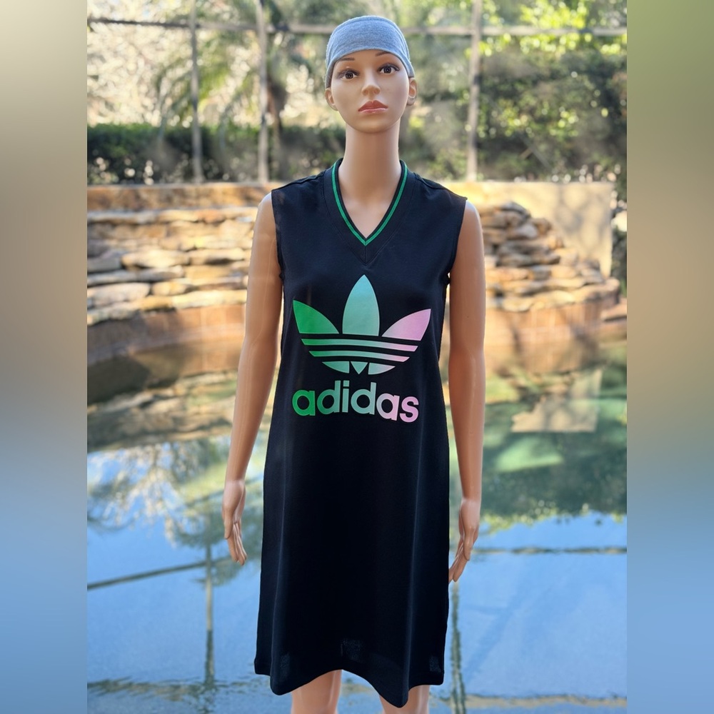 ADIDAS V-NECK TREFOIL DRESS (S) IK7861